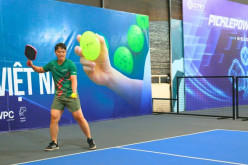 LÀM QUEN PICKLEBALL CÙNG THẦY NGUYỄN KHẮC HUY VÀ SINH VIÊN VIỆN KINH DOANH QUỐC TẾ VÀ LOGISTICS